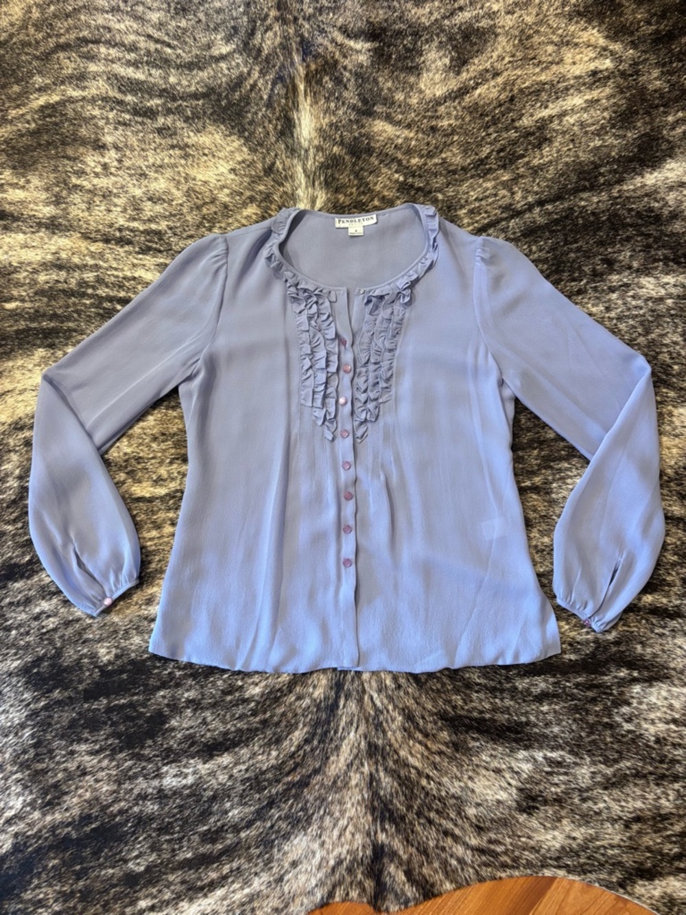 Women’s Pendleton Petite Size 4 Long Sleeve Top, 100% Silk, Light Purple, Rare